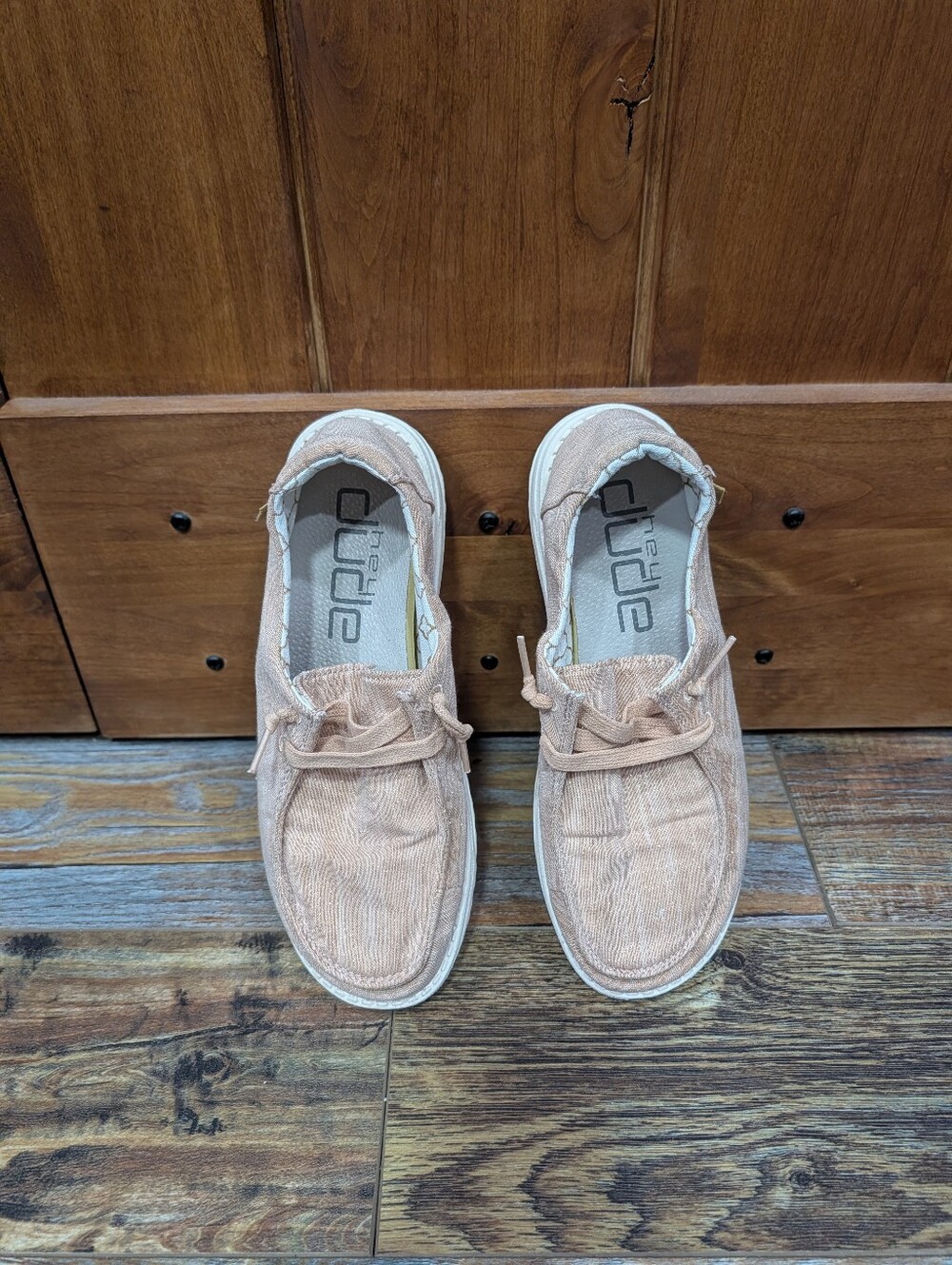 Hey Dude Wendy Sparkling Rose Gold slip-on shoes Size 8